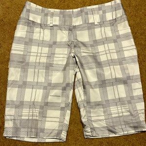 Adidas white chrome golf shorts size 8